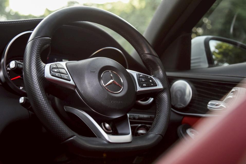 รหัสรถ CBL5983 Mercedes-Benz C350e AMG Dynamic [w205] AT 2017 13