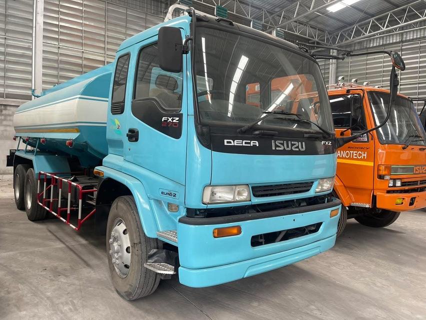 Isuzu Deca 240 Hp รถบรรทุกแทงค์น้ำ