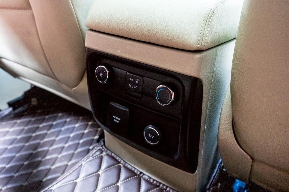 Ford Everest 2.2 Titanium มือสอง ปี2018 รูปที่ 15