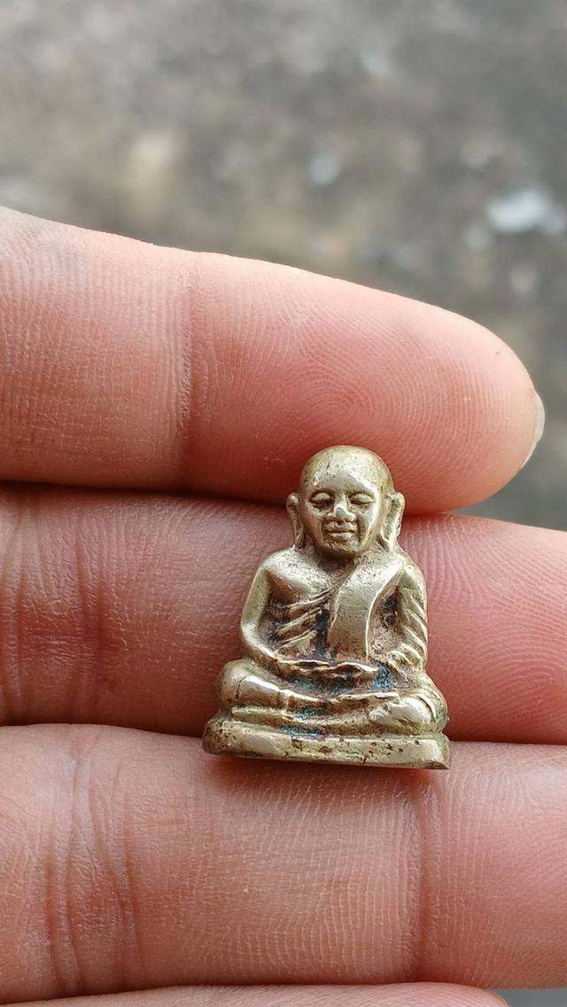 หลวงพ่อเงิน ปี 15 เนื้ออัลปาก้า