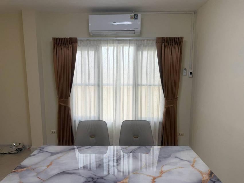 หมู่บ้านเพอร์เฟค เพลส รามคำแหง ซอยเคหะร่มเกล้า 64 บ้านเดี่ยวให้เช่า (ต้นโครงการ) 72 ตารางวา 4 ห้องนอน 3 ห้องน้ำ บ้านสวยพร้อมเข้าอยู่ 4