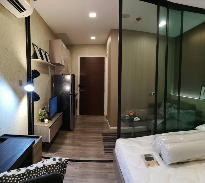 Brown Condo Ratchada 32 (บราวน์ คอนโด รัชดา 32) 1