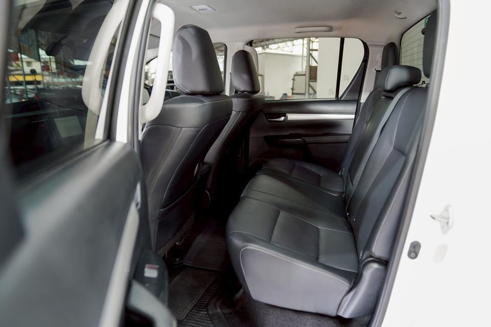 TOYOTA HILUX REVO 2.4 MID PRERUNNER 4ประตู AT ปี 2022 16