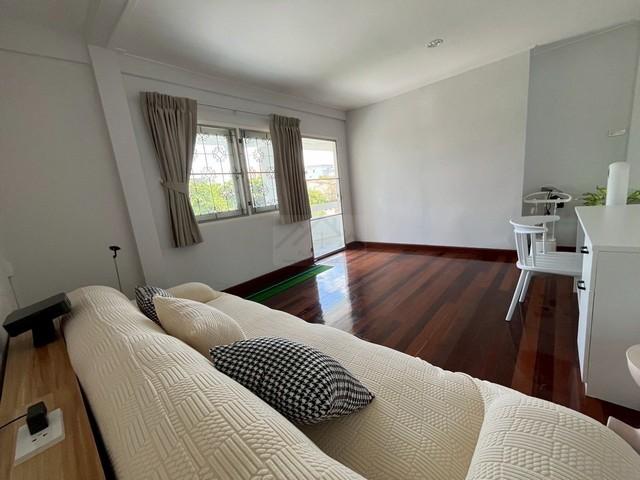 ให้เช่าบ้านเดี่ยว 2 ชั้น 100 ตรว. 4 ห้องนอน หมู่บ้านเมืองทอง 2 โครงการ 3 ซอยพัฒนาการ 53 ตรงข้ามโรงเรียนเตรียมพัฒฯ