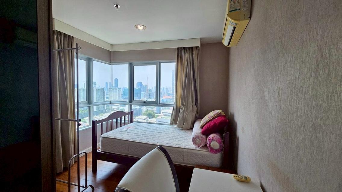 ขายด่วน! คอนโดหรู ใจกลางพระราม 9 พร้อมอยู่ Belle Grand Condo Rama 9 3