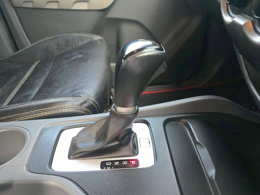 Ford Ranger Hi-Rider Double Cab 2.2 XLT เกียร์ Auto สีเทา ปี 2013 11
