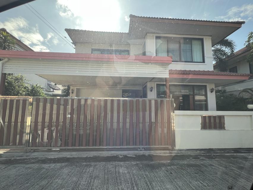 💸💸 ราคา 4,400,000บาท 💸💸 ต่อรองได้(เจ้าของขายเอง) (รับเอเจ้นท์)  บ้านเดี่ยวโครงการหมู่บ้านตวงทอง 2 ชั้น เนื้อที่ 57 ตารางวา 1