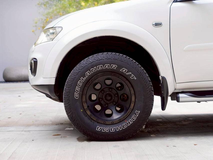 MITSUBISHI PAJERO SPORT 2.5GT 2WD ปีจด 2016 2
