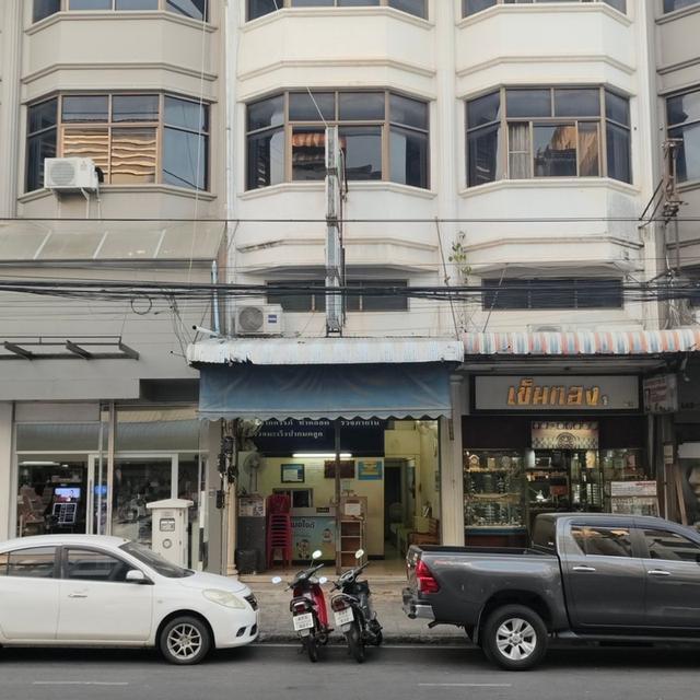 ขายตึกคลินิคหมอสุรชาติ ซื้อรีโนเวทเปิดคลินิคต่อได้ พร้อมอุปกรณ์ !!! 2