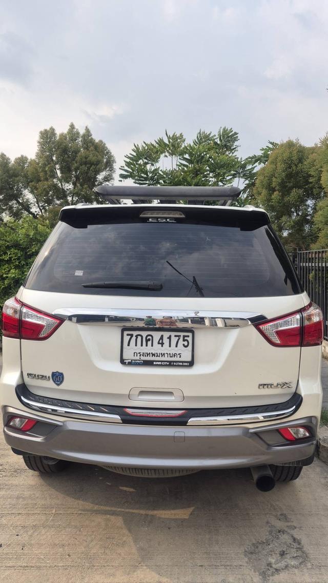 รถ MU X 1.9 รถบ้านใช้เองมือเดียว สภาพดีมากๆๆ รูปย่อยที่ 2