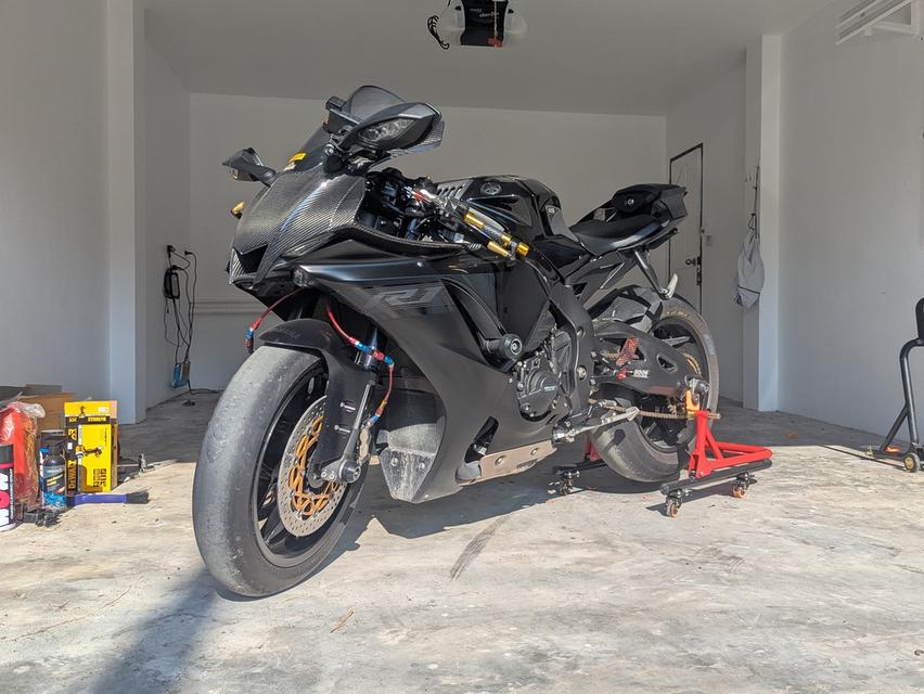 ขาย Yamaha YZF-R1 2019 รูปที่ 2