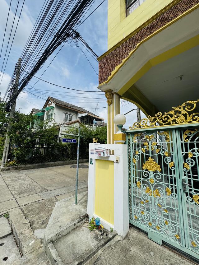 ขายบ้านมือ2 ทำเลทอง (ตรงข้าม รร.อนุบาลอัมรินทร์) 19