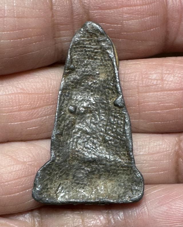 🙏พระคงลำพูน🙏พระกรุเนื้อชิน องค์ละ 800 รูปที่ 16