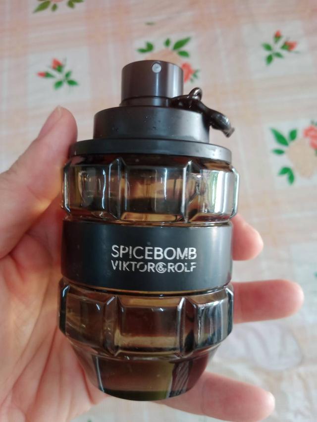 น้ำหอมแท้ราคาคุยกันได้ Victor and Rolf Spicebomb edt 90ml 