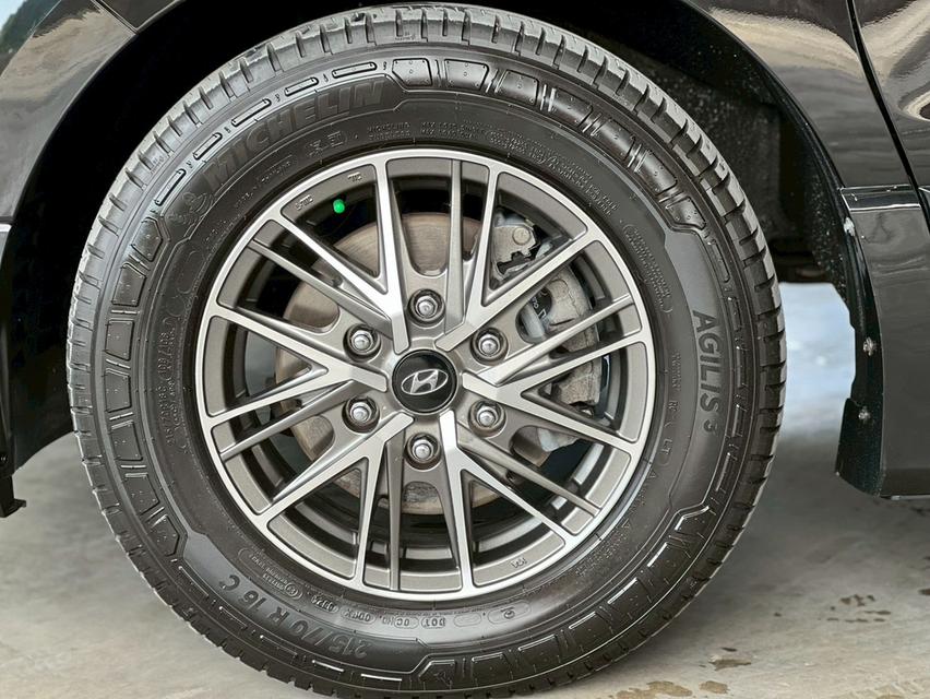 ปี 2021 HYUNDAI H1, DELUXE สภาพสวย 8