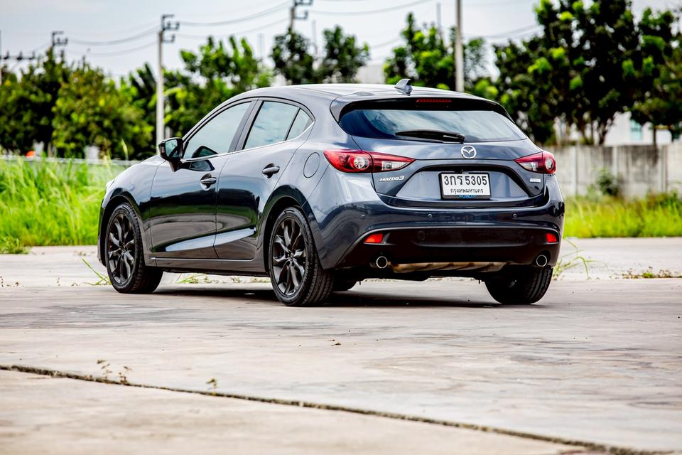 Mazda3 Skyactiv 2.0 S Hatchback ปี 2014 สีเทา มือเดียวป้ายแดง 7