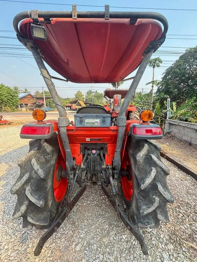 รถไถ Kubota พร้อมใช้งานสภาพดีมาก  7