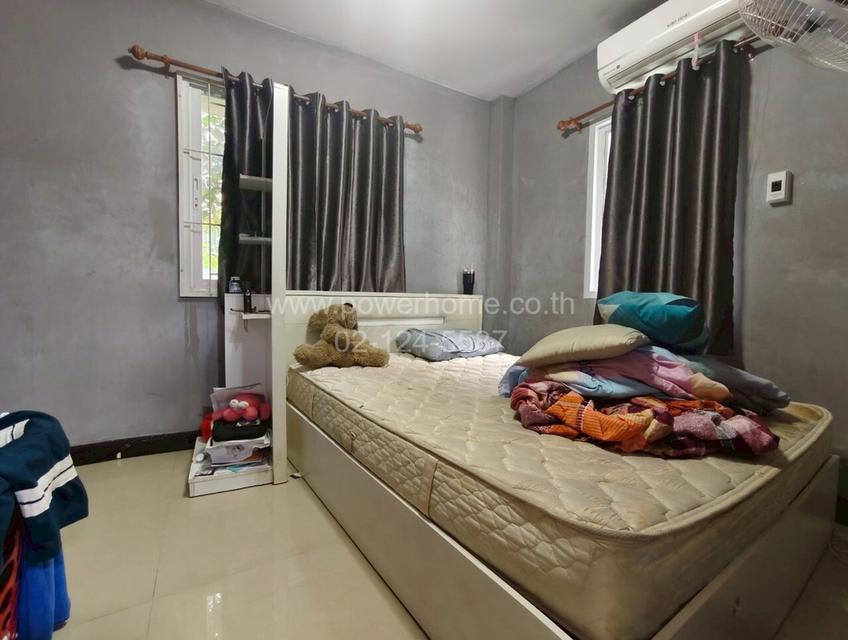 หมู่บ้านอู่ทองเพลส 6 ซอยเปียร์นนท์ ใกล้ตลาดเปียร์นนท์ ถนนลำลูกกา ต.คูคต อ.ลำลูกกา จ. ปทุมธานี 15