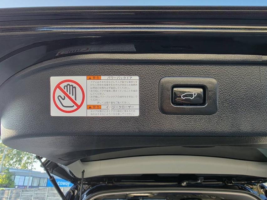 รหัสรถ PEAT581 🚙🚐TOYOTA ALPHARD SRC HYBRID E-four 2022แท้ TOP สุด รูปที่ 5