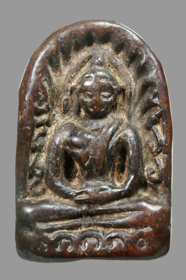 พระซุ้มกอพิมพ์ใหญ่