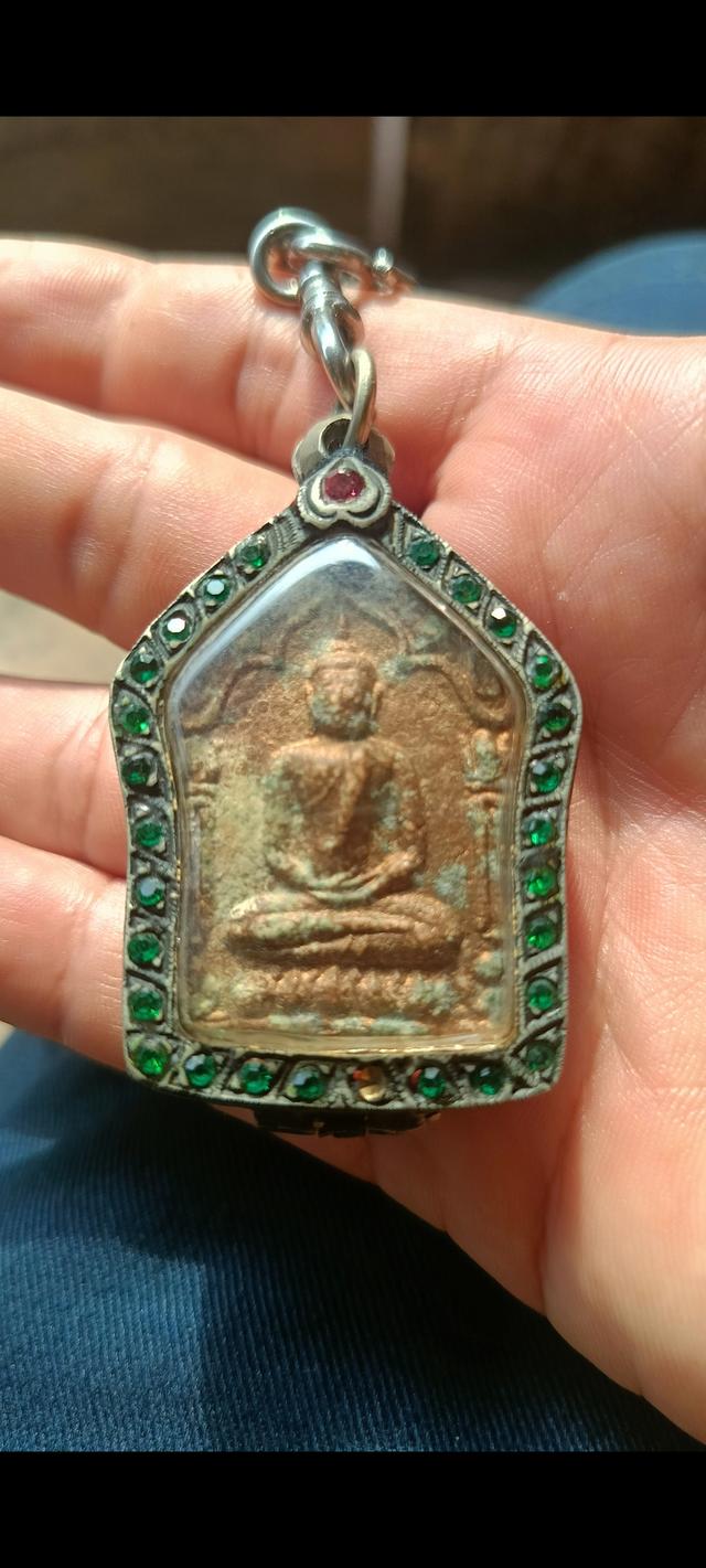 พระขุนแผนผงพรายกุมาร หลวงปู่ทิม วัดละหารไร่