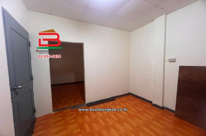 อาคารพาณิชย์ เนื้อที่ 16 ตร.ว. หมู่บ้าน เค.ซี.1 (ซอยหทัยราษฏร์ 39) ถนนหทัยราษฎร์ แขวงสามวาตะวันตก เขตคลองสามวา 16