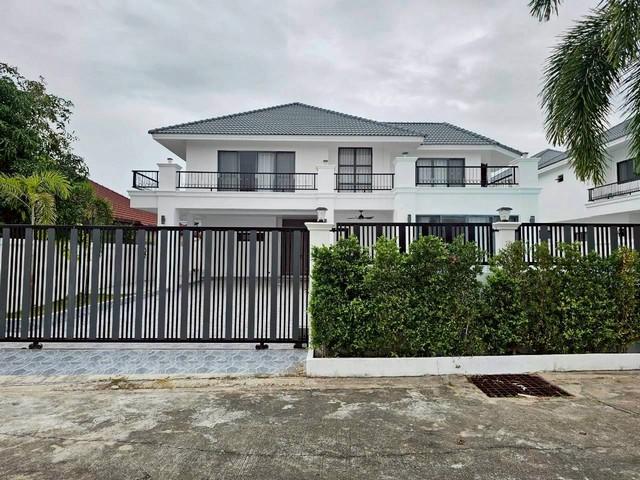 ขายวิลล่าใหม่ในพัทยา ในหมู่บ้านฮิลล์วิววิลล่า ซอยชัยพรวิถี 25 บางละมุง ชลบุรี 1