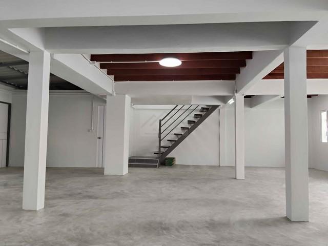 ให้เช่าบ้านเดี่ยว 2 ชั้น 50 ตร.ว. ถนนโชคชัย 4 ซอย 56 รีโนเวทใหม่ ใกล้ รพ.เปาโลโชคชัย 4 5