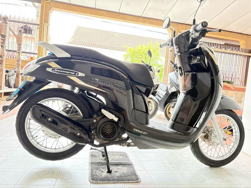 Scoopy รถบ้านแท้ เจ้าของฝากขาย มีสมุดคู่มือ สีเดิมโรงงาน ไม่เคยล้ม ไม่เคยชน มือเดียว สภาพเดิม วิ่ง10000 กลางปี62 6