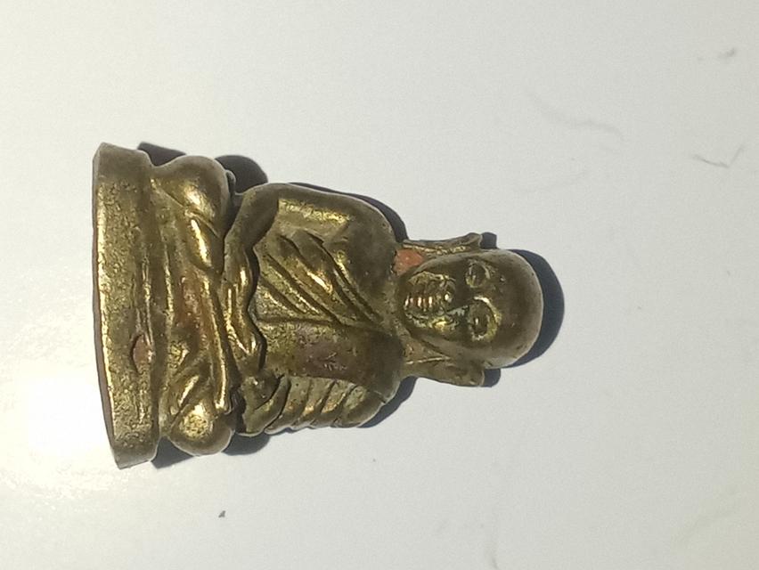 หลลวงพ่อเงิน 1500-2000บาทสนใจโทร0946736008