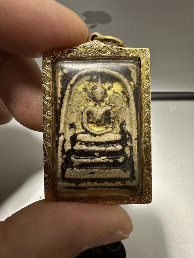 พระสมเด็จลงรักปิดทองพิมพ์ใหญ่