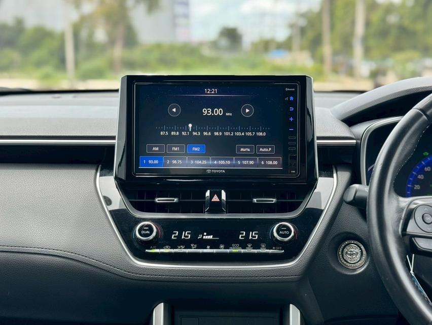 Toyota Cross 1.8 Hybrid Premium  safety สีเทา  ปี 2020 11