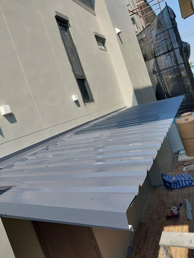 รับเหมาต่อเติมโครงหลังคา กันสาด แบบครบวงจร รูปที่ 9