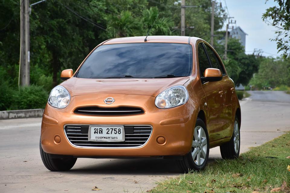 Nissan March VL ปี12 มือเดียว เจ้าของขายเอง