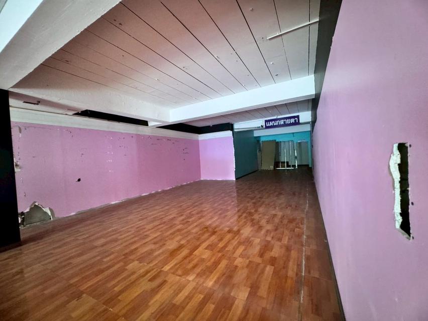 ให้เช่าอาคารพาณืชย์ ชั้น 1 และชั้นลอย อาคารโล่งสวย ติดถนนรามคำแหง (N.1920) 8