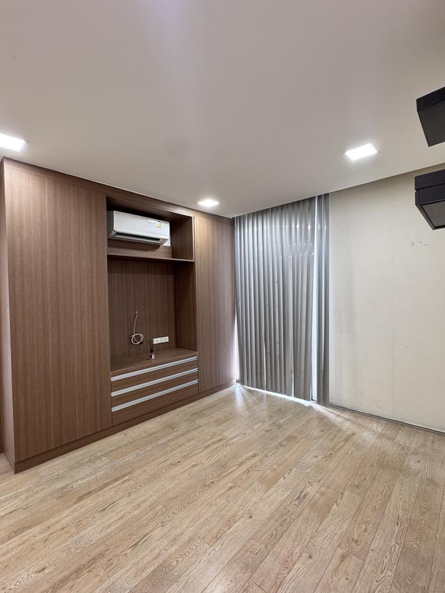 ปล่อยด่วน! เจ้าของขายเอง คอนโดใกล้รถไฟฟ้า มีที่จอดรถส่วนตัว 3