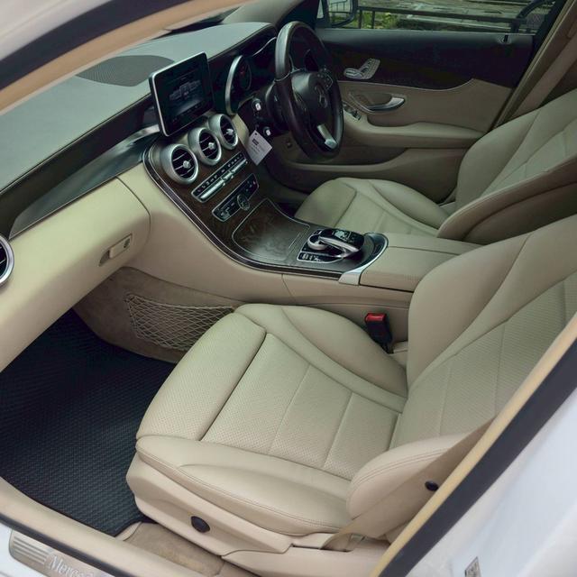 รหัสรถ BAC7538 🚗✨ Mercedes-Benz C300 Bluetec Hybrid Exclusive ปี 2015 (แท้) 12