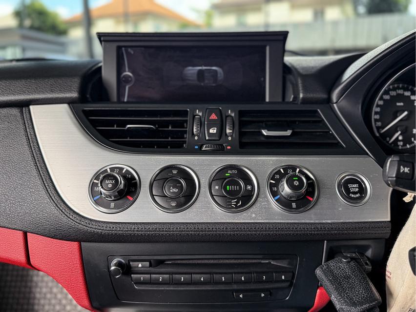 2011 BMW Z4, 2.0 sDrive20i M SPORT  6