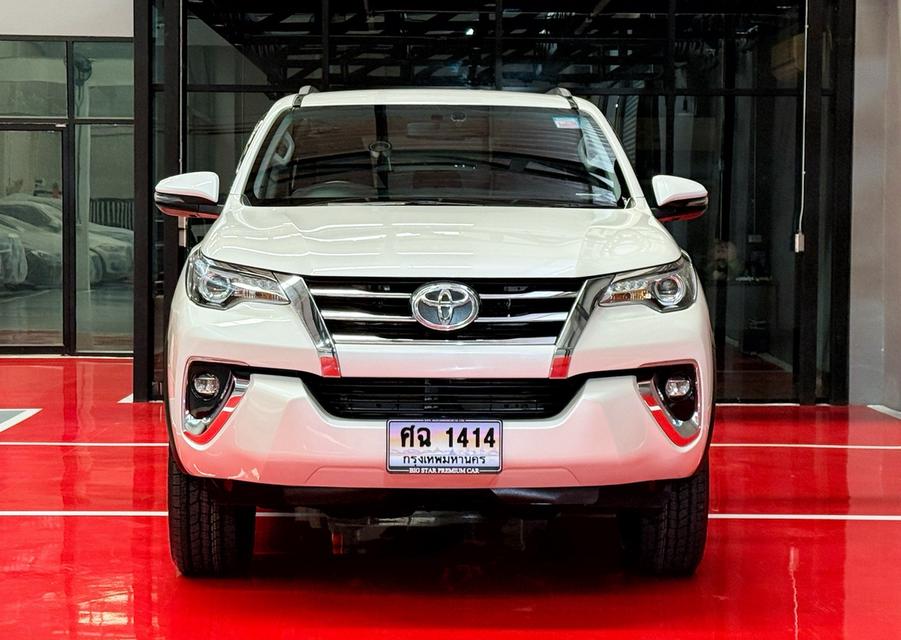 2020 TOYOTA FORTUNER 2.4V รถมือเดียวออกป้ายแดง รถวิ่งน้อย ประวัติศูนย์ครบ ไม่เคยมีอุบัติเหตุครับ 7