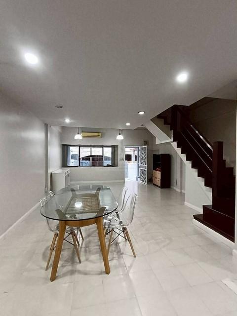 ให้เช่าทาวน์โฮม 3 ชั้น 3 ห้องนอน โครงการบ้านกลางเมือง ซอยพระรามเก้า 43 ใกล้ The Nine พระราม9 3