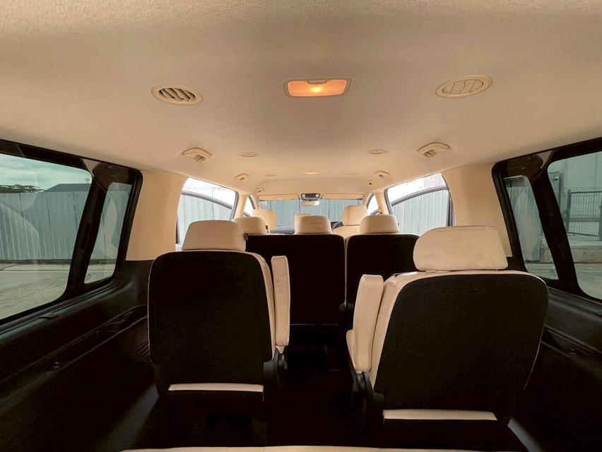 Hyundai STARIA S 2023 Mileage 25,000 Km. 11