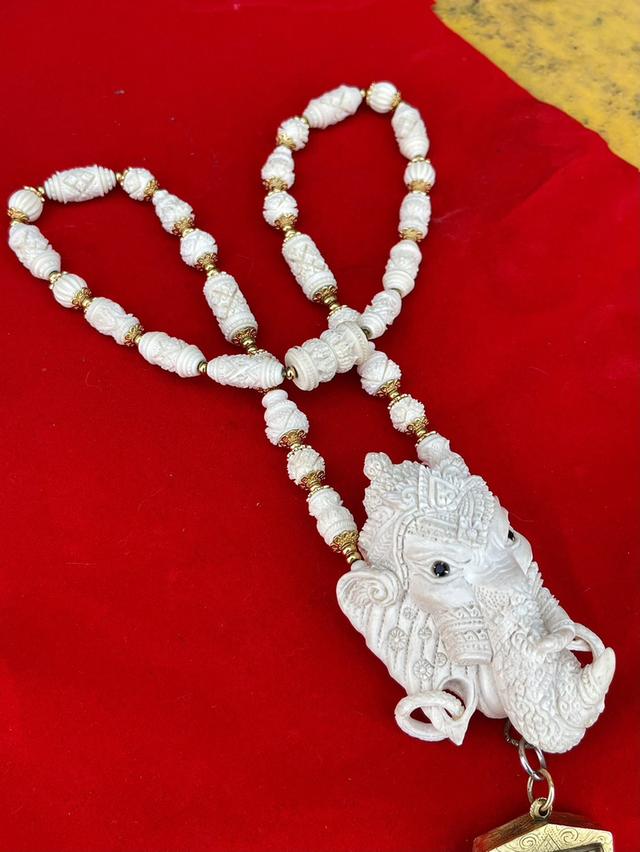 สร้อยงาช้างแกะสลัก สร้อยงาช้างแท้ทั้งเส้น ขนาดยาง14นิ้ว สร้อยคองาช้าง ปลายงาแกะสลัก