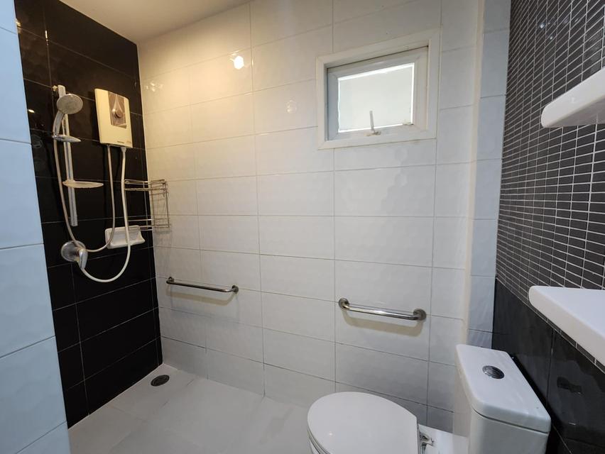 ขายบ้านเดี่ยว 2 ชั้น 67 ตร.ว. 5 ห้องนอน ติดถนนราชพกฤษ์ Casa Legend ราชพฤกษ์ 17