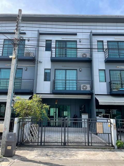 ให้เช่า ทาวน์โฮม โครงการ บ้านกลางเมืองพระราม 9 - อ่อนนุช Baan Klang Muang Rama 9-On Nut ใกล้ Airport Link บ้านทับช้าง 1