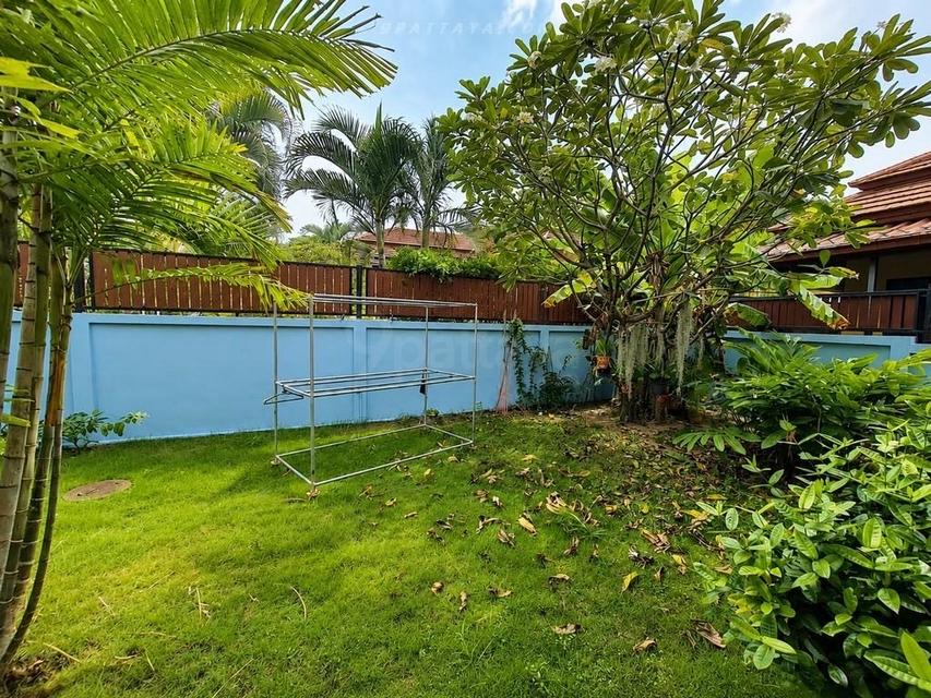 For Sale — Pool Villa at Grand Garden Village, Bang SarayPool villa for sale at Grand Garden Village, Bang Saray.Spacious land plot with swimming pool 2