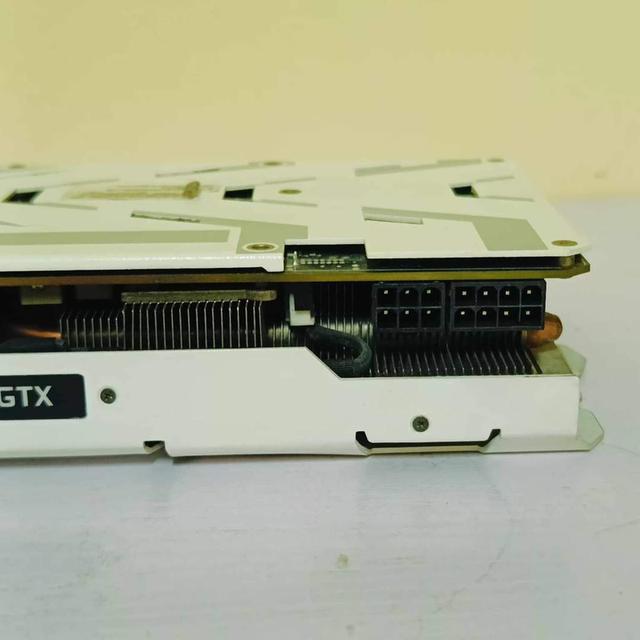 GTX 1080 Ti GALAX EXOC White 11GB 5