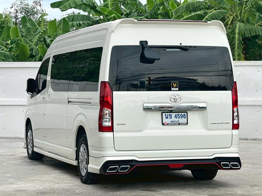 ขาย Toyota Commuter 2.8 ปี24 6