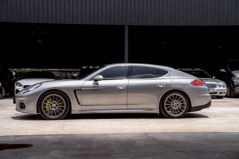 (แจ้งรหัสรถ: 67GG5556) 🔥 ขาย PORSCHE PANAMERA S E-HYBRID (MINORCHANGE) ปี 2014 🔥 รูปที่ 18