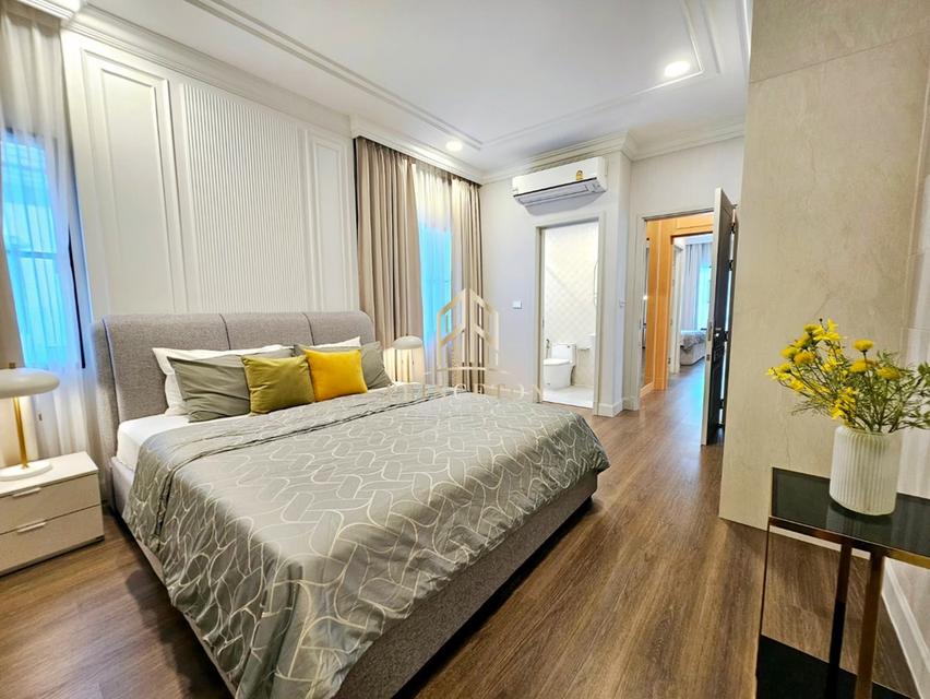 Luxury house for rent Nantawan Rama 9 New Krungthep Kreetha ให้เช่าบ้านหรู นันทวัน พระราม 9 กรุงเทพกรีฑาตัดใหม่ 5 ห้องนอน 17