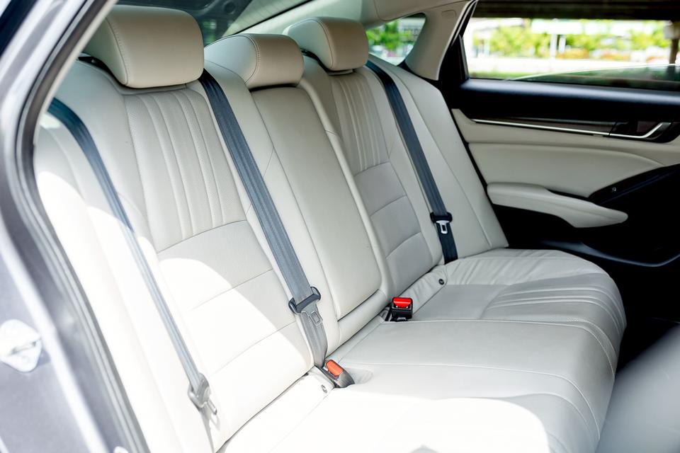 Honda Accord 1.5El ปี19 16